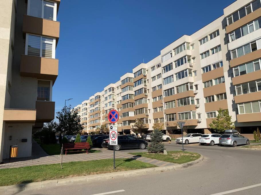 Lovely Bacau 1 Bedroom Apartment 外观 照片